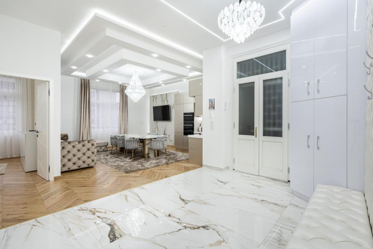 Heart Of Budapest Luxury Apartment With Amazing View Exterior photo